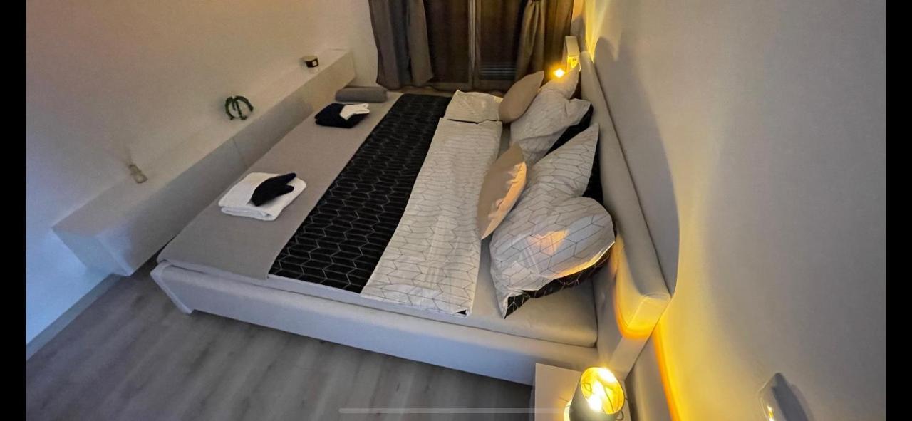 N.Cristian Apartment Budapest Eksteriør billede