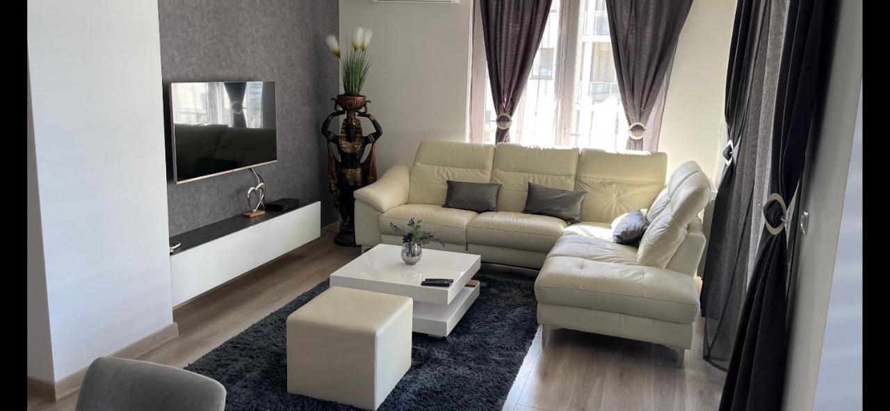 N.Cristian Apartment Budapest Eksteriør billede